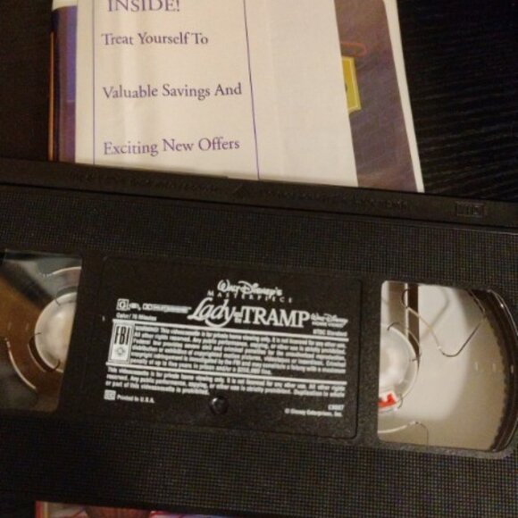 Lady and the Tramp VHS Walt Disney Masterpiece Collection in Clamshell Case - Picture 3 of 3